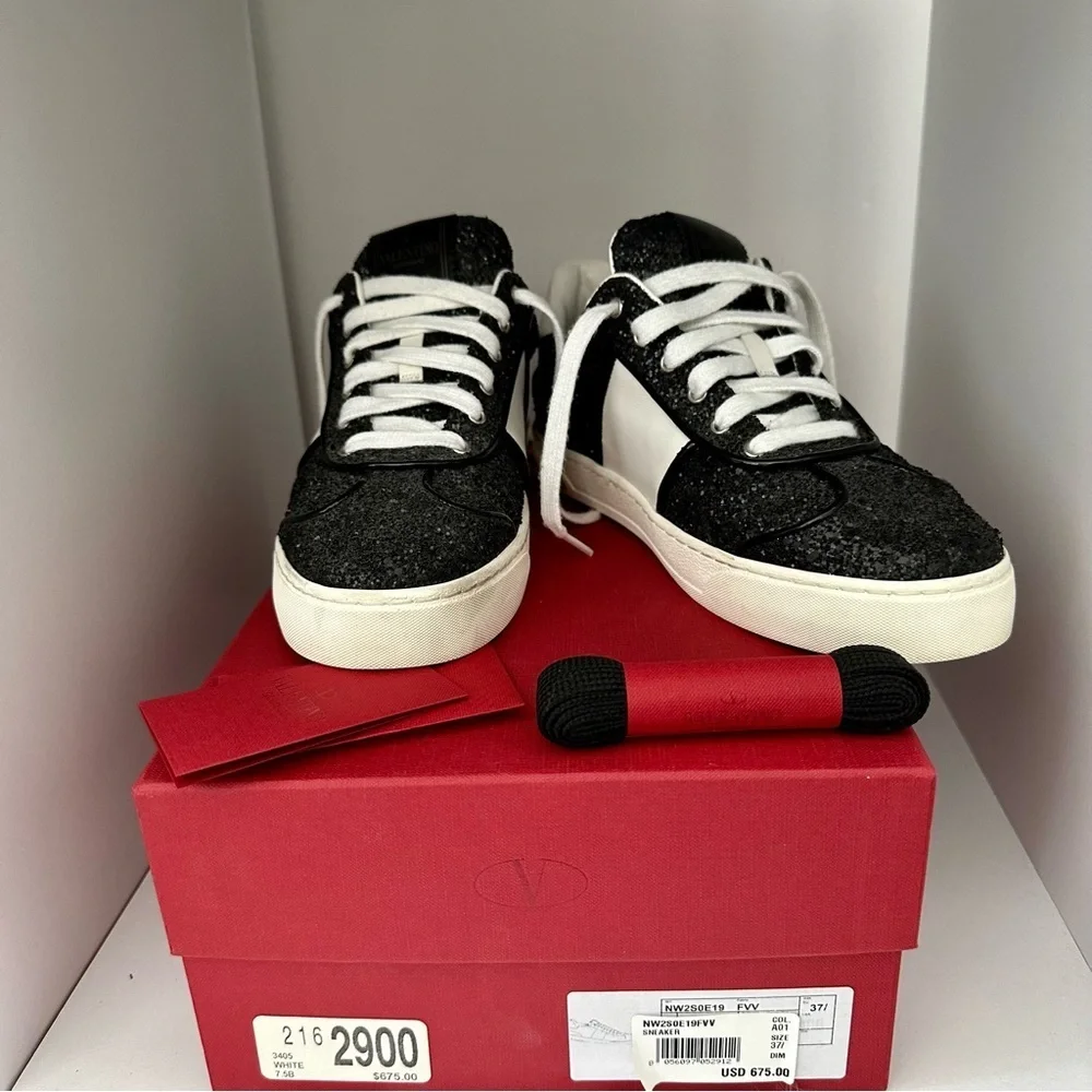 EUC Valentino Garavani Glitter Rockstud Lace Up Sneakers BLACK 37.5 FLY CREW - Picture 1 of 13